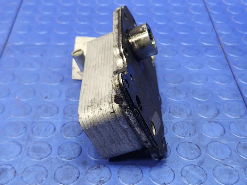2017 Jaguar XE 2.0L Diesel Engine Oil Cooler Genuine OEM Part JDE28254