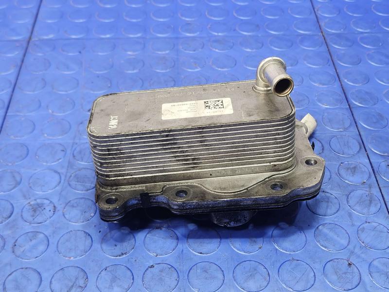 2017 Jaguar XE 2.0L Diesel Engine Oil Cooler Genuine OEM Part JDE28254