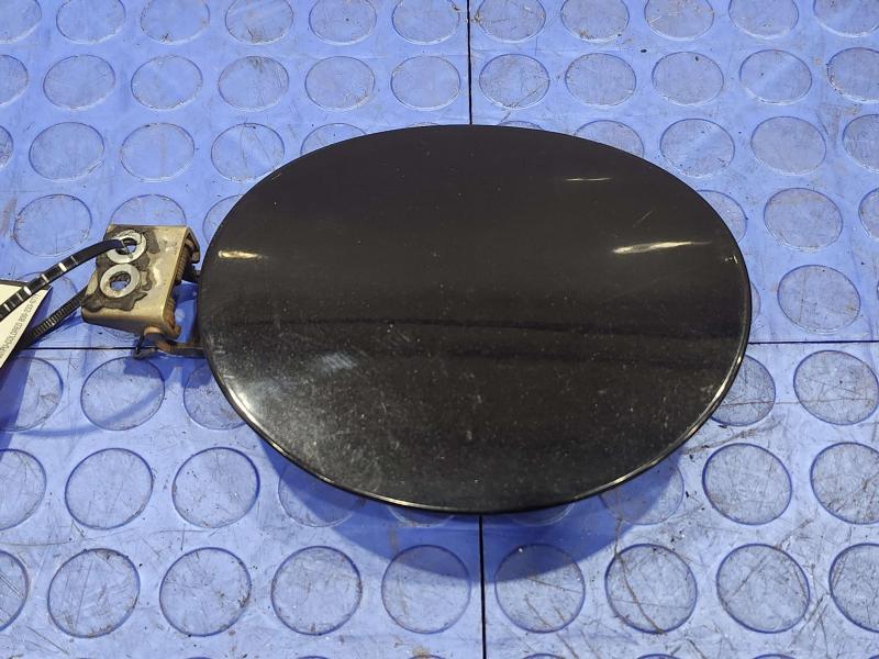 2011 Maserati Quattroporte Fuel Tank Door