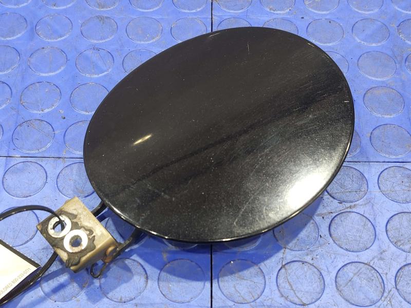 2011 Maserati Quattroporte Fuel Tank Door