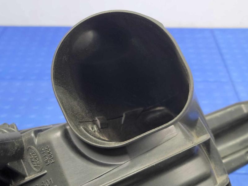 2010 Land Rover Range Rov Air Cleaner