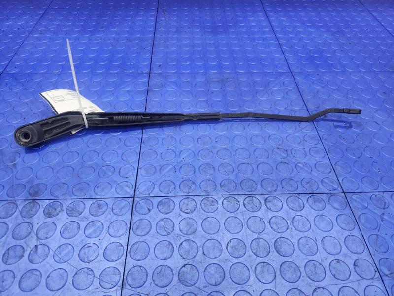 1997 Dodge Dakota Wiper Arm