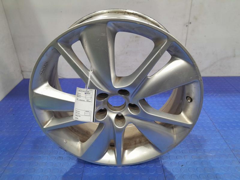 2013 Infiniti FX35 Wheel