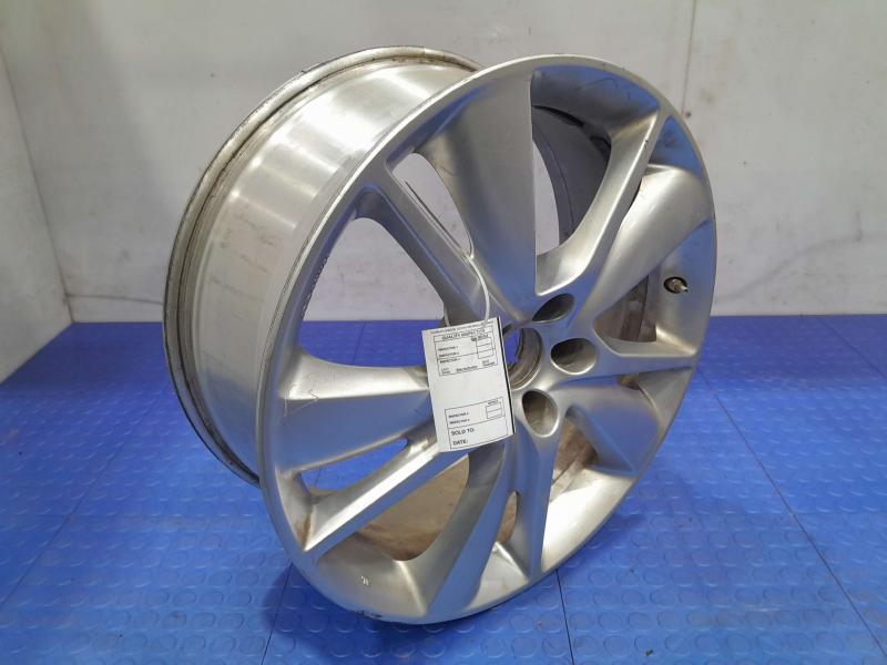 2013 Infiniti FX35 Wheel