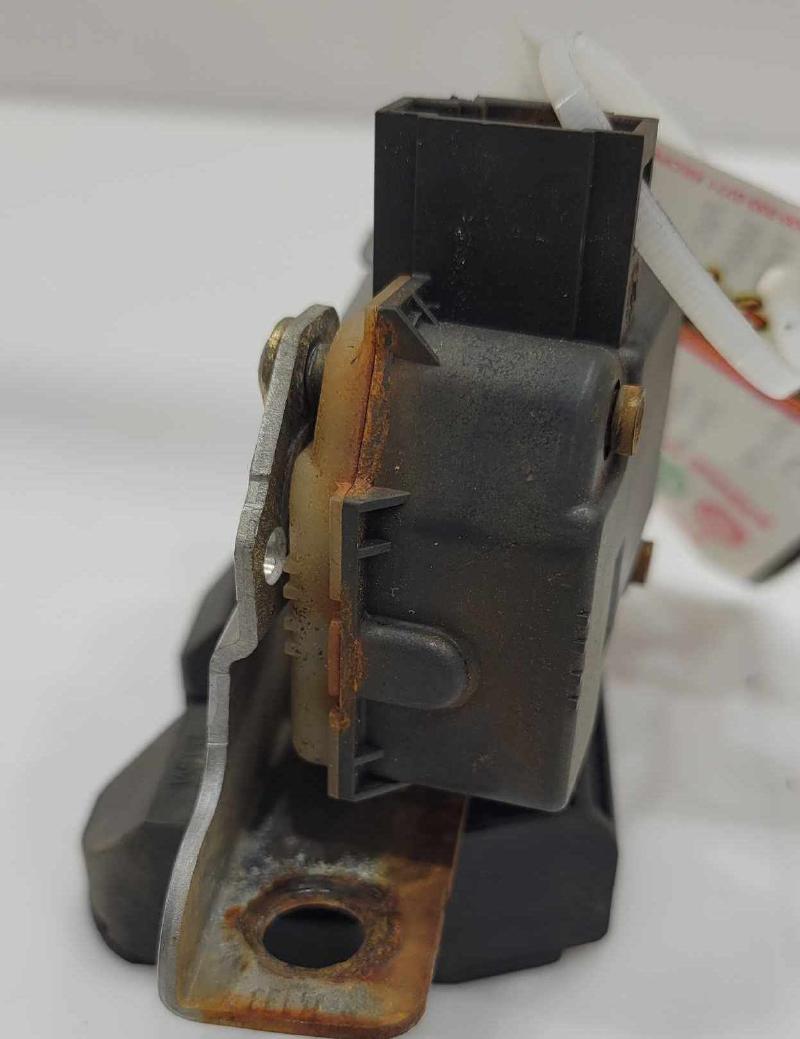 2003 Land Rover Range Rov Rear Door Latch
