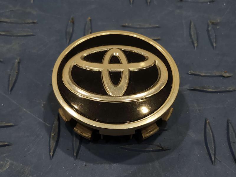 2020 Toyota RAV4 Center Cap