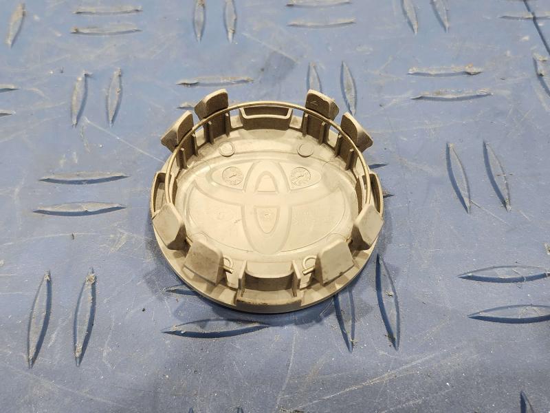 2020 Toyota RAV4 Center Cap