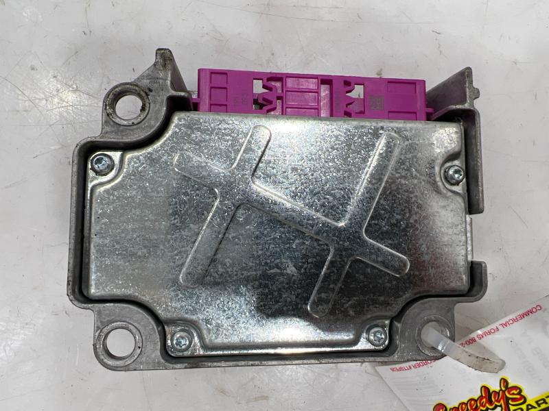 2010 - 2012 Jeep Patriot SRS Restraint Control Module OEM 68148043AB