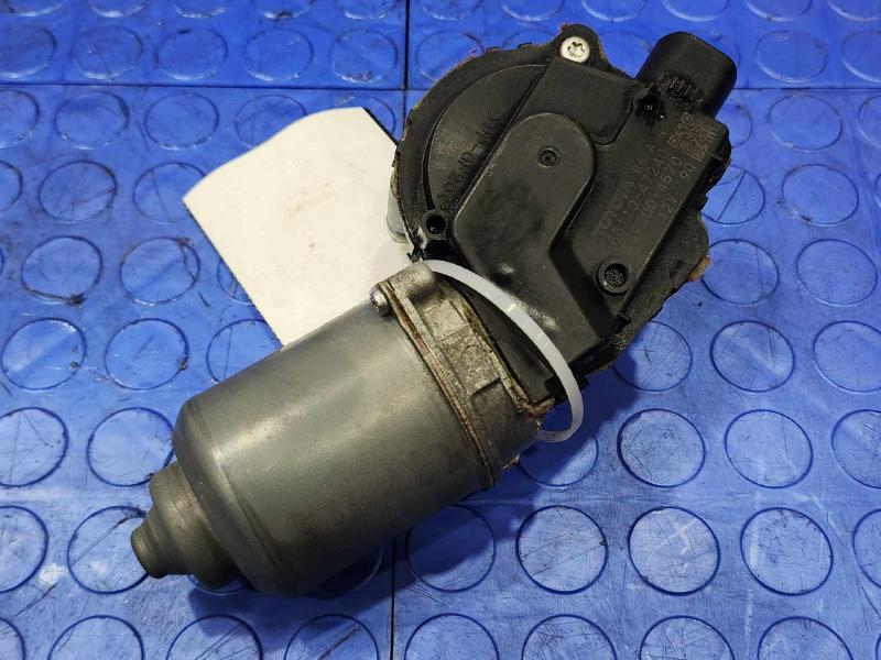 2013 Toyota Prius Wiper Motor Front