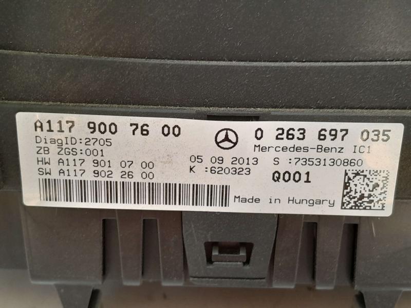 2014 Mercedes CLA-Class Speedometer