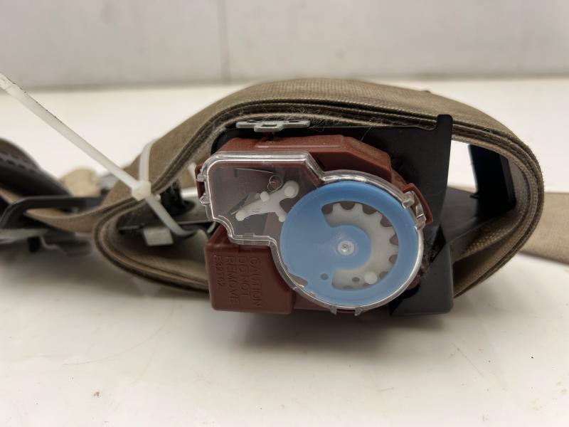 2004 Lincoln Aviator Front Seat Belt