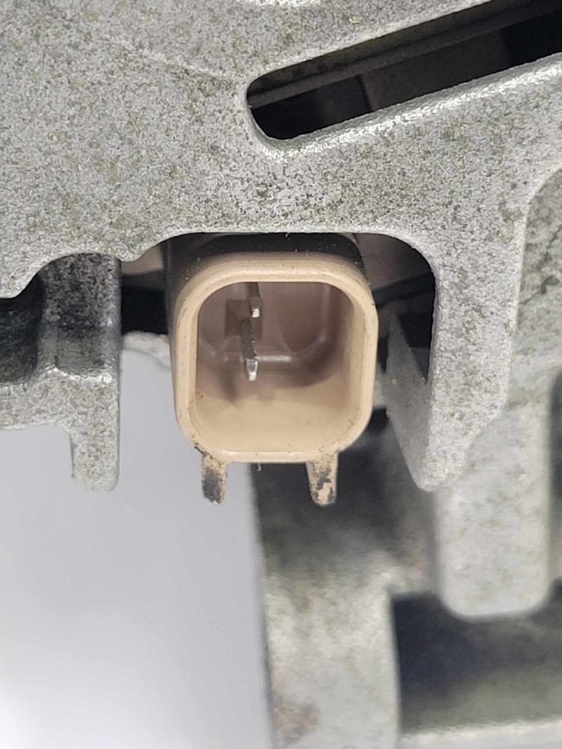 2015 Chrysler 200 Alternator