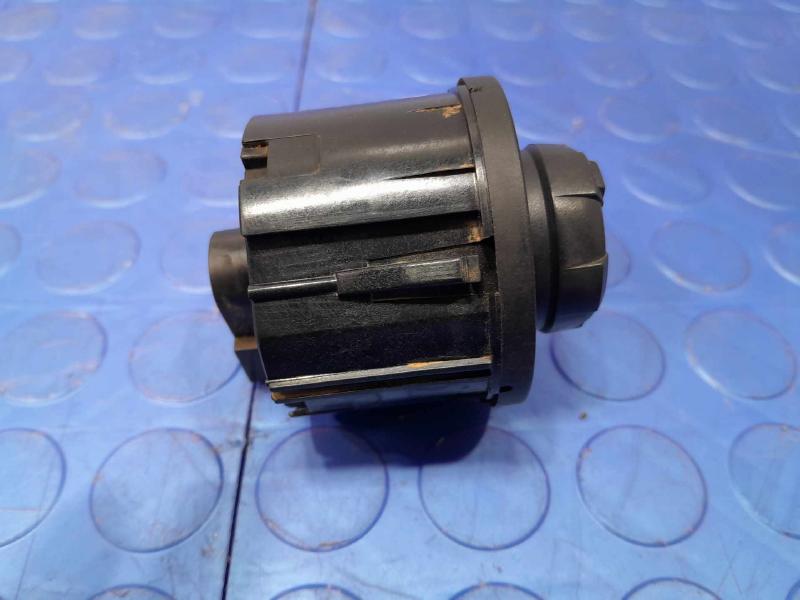2013 Ford F-150 Headlight Switch (Dash Mtd)