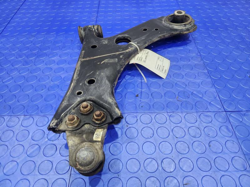 2020 Jeep Renegade Lower Control Arm Front