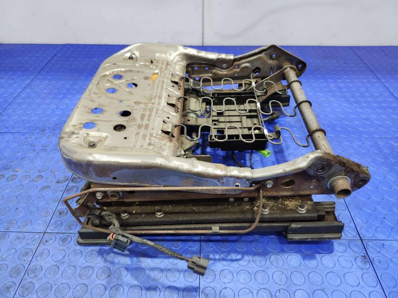 2014 Dodge Challenger Seat Track