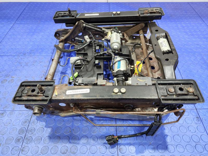 2014 Dodge Challenger Seat Track
