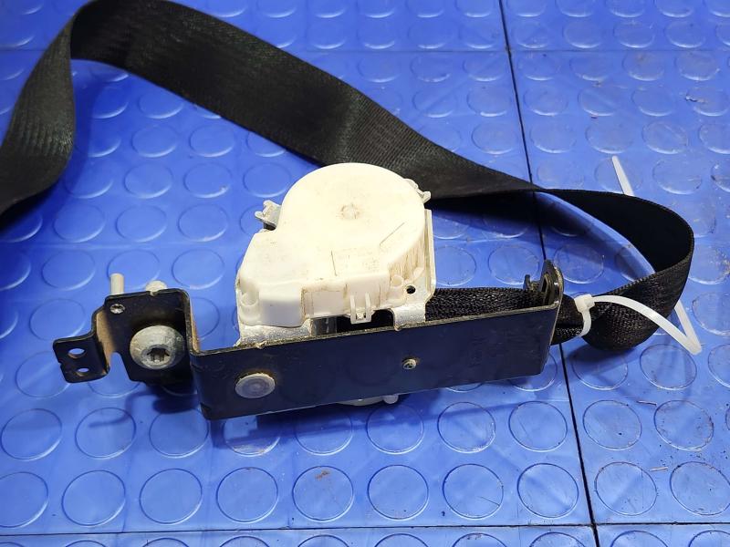 2012 Ford F-250 Super Duty Rear Seat Belt