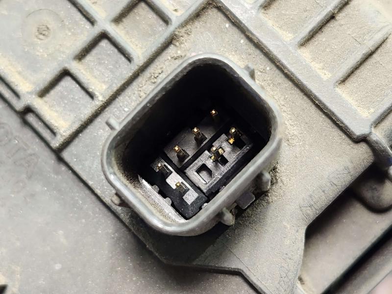2010 Toyota Prius Evaporator Canister