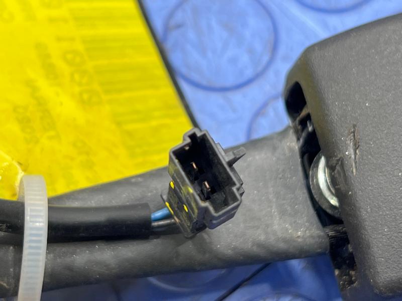 2020 GMC Terrain Front Seat Belt
