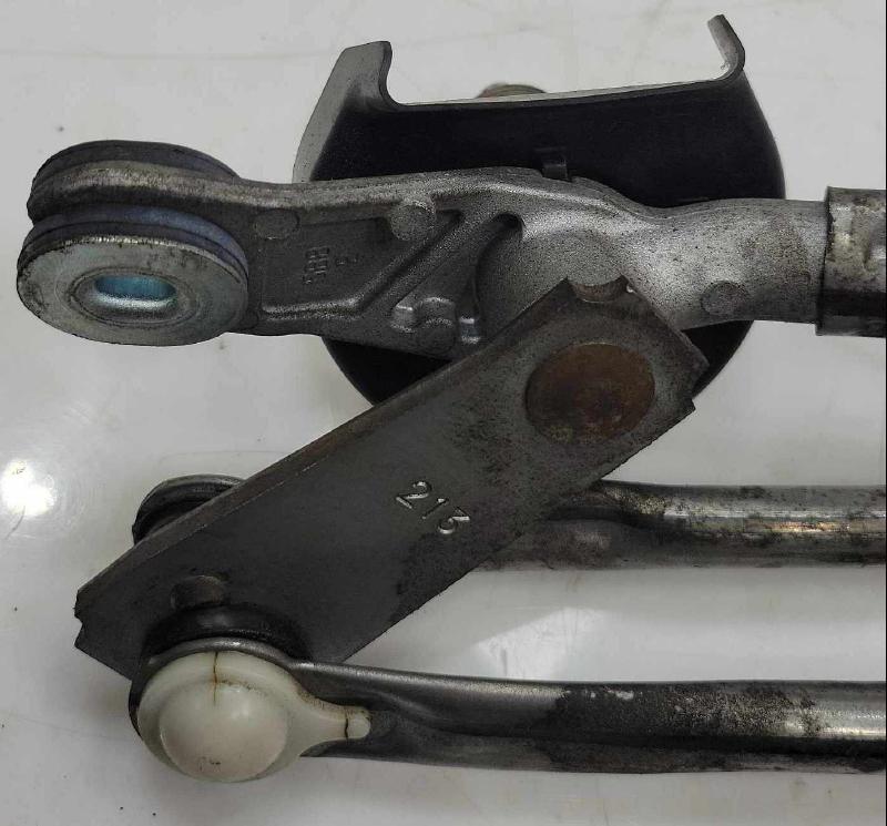 2014 - 2018 Subaru Forester Wiper Motor Linkage Assembly OEM 86510SG010