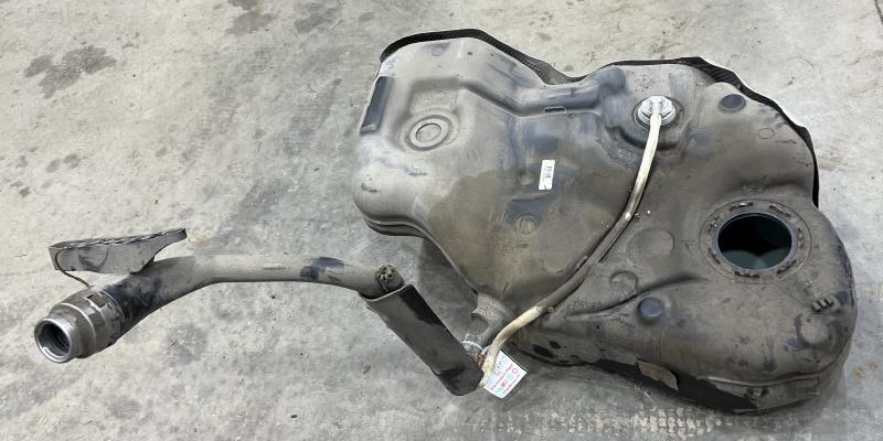 2015 Volkswagen Passat Fuel Tank Assembly