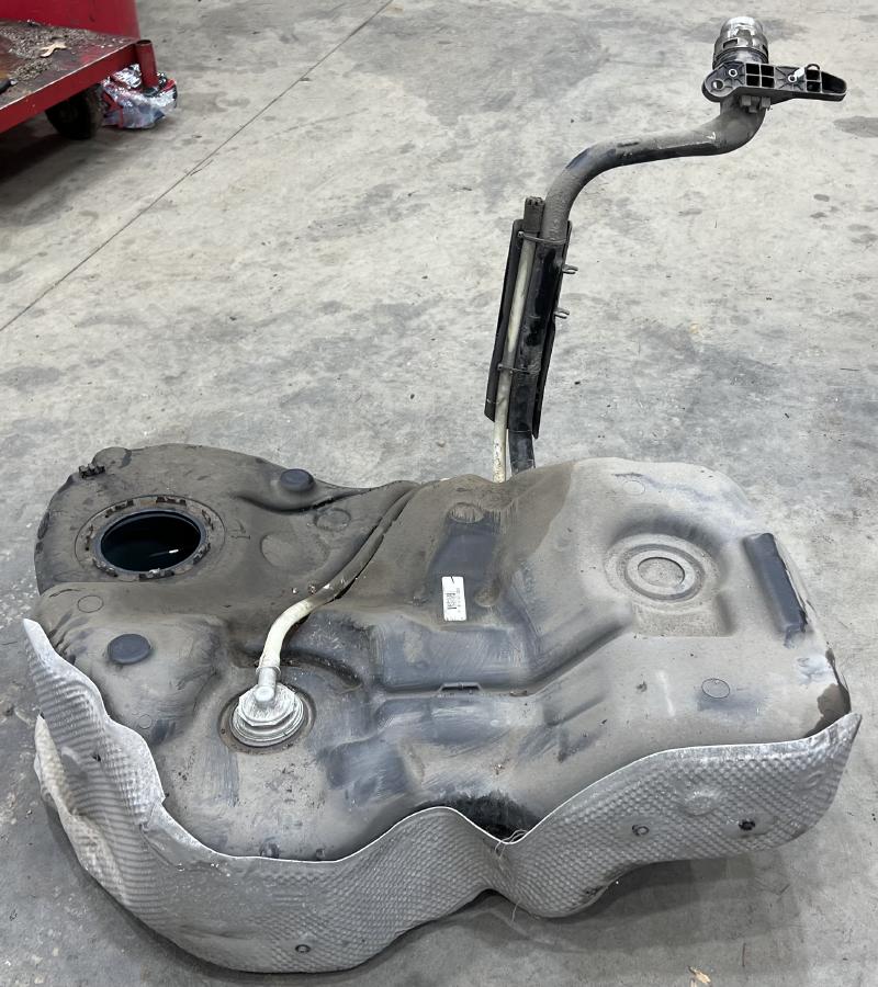 2015 Volkswagen Passat Fuel Tank Assembly