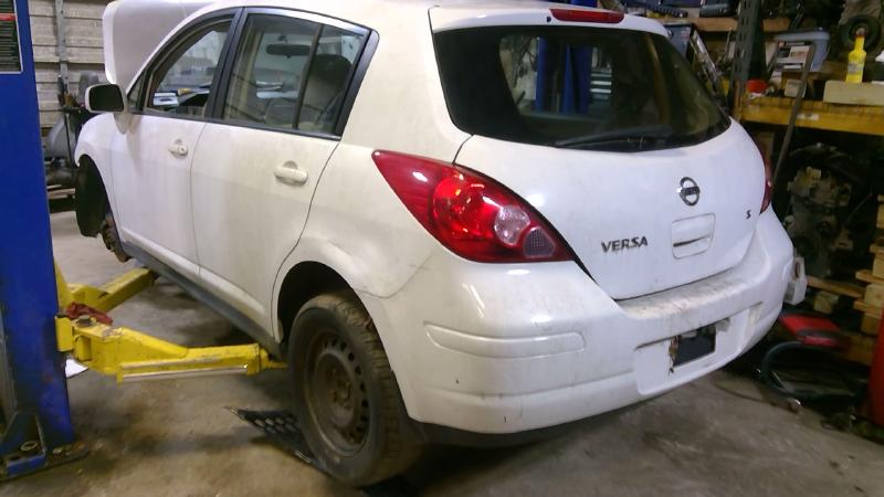 2007 Nissan Versa Transmission Assy.