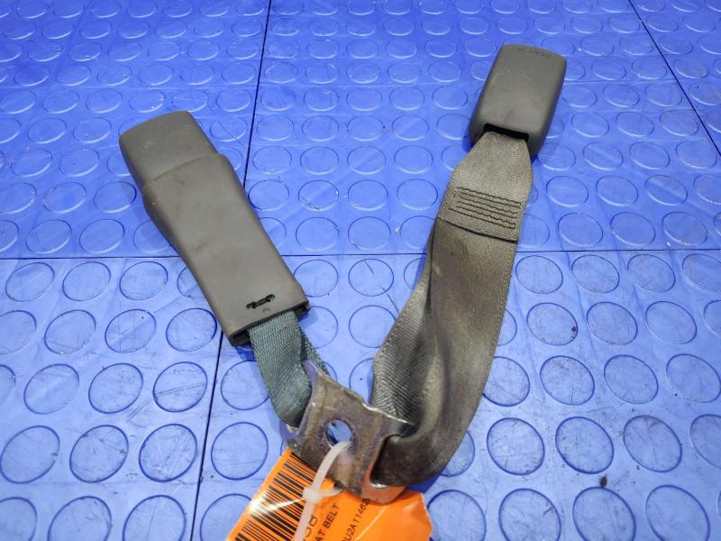2010 Toyota Prius Rear Seat Belt