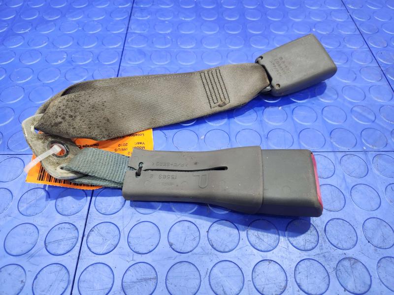 2010 Toyota Prius Rear Seat Belt