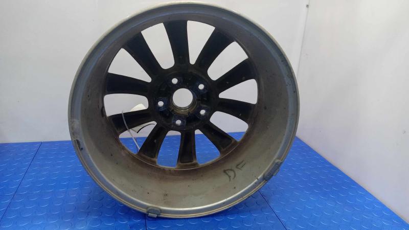 2017 Kia Sorento Wheel