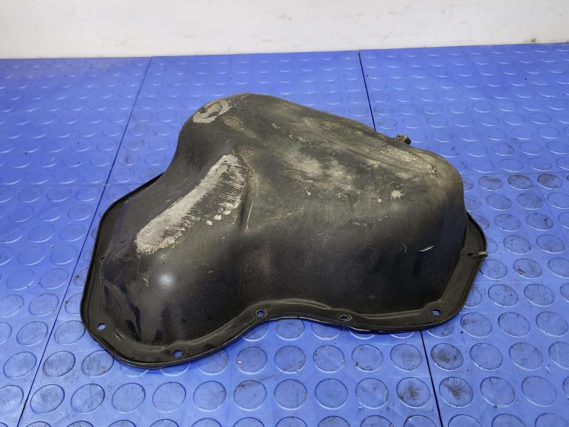 2014 Toyota RAV4 Oil Pan