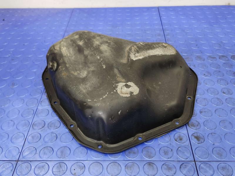 2014 Toyota RAV4 Oil Pan
