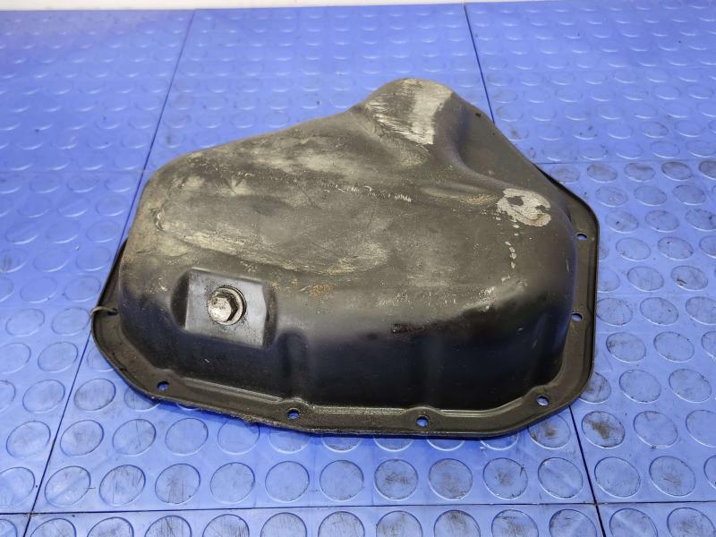 2014 Toyota RAV4 Oil Pan