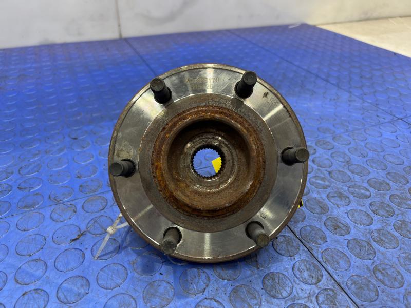 2008-2011 Nissan Titan 4x4 Front Wheel Hub and Bearing Genuine OEM 40202ZR40B