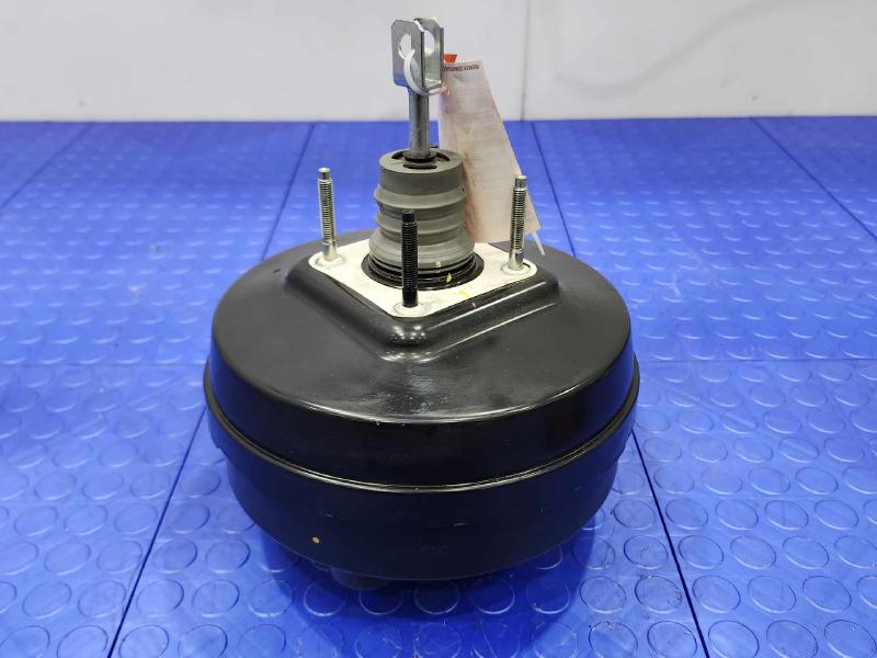 2016-2018 Lincoln MKX Power Brake Booster Servo Genuine OEM F2GC-2B195-AE