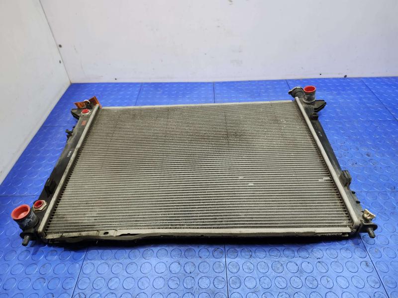 2016 Kia Sedona Radiator