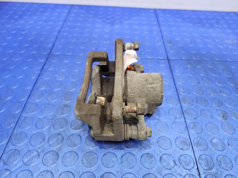 2016 Kia Sedona Caliper