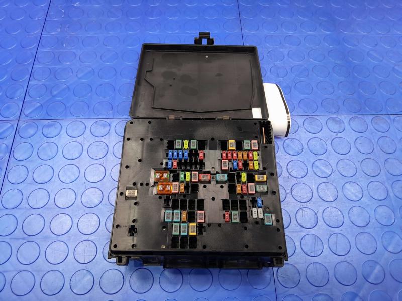 2022 Ford Maverick Engine Fuse Box