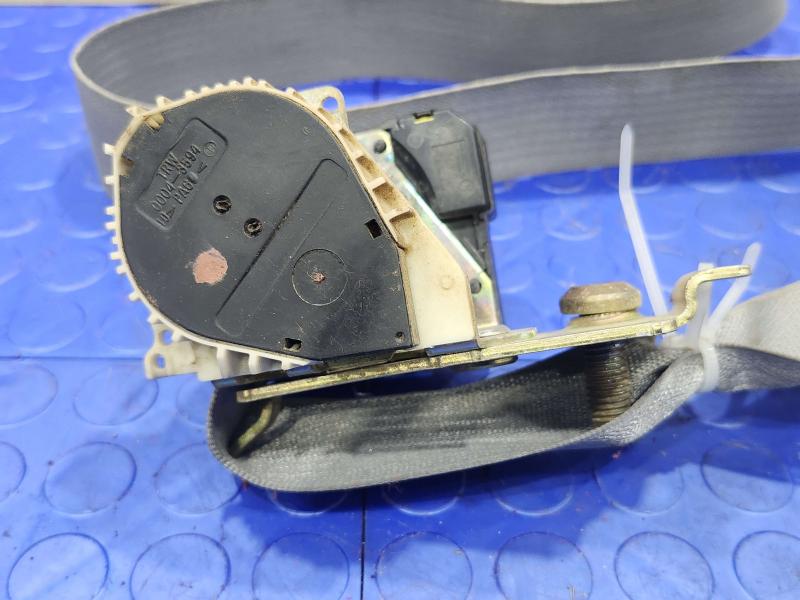 2005 Ford F-350 Super Duty Front Seat Belt