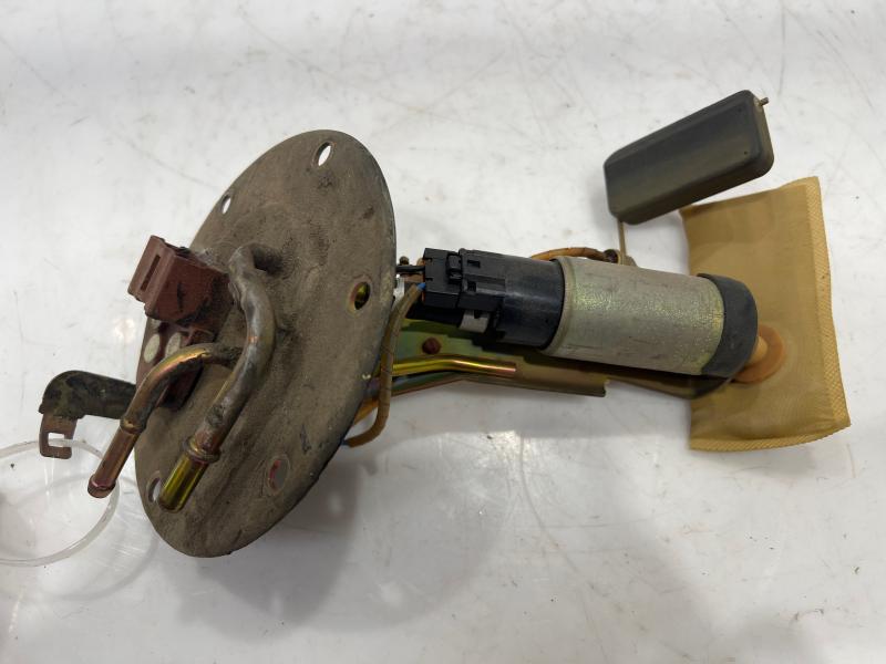 1999 2000 Honda CR-V Fuel Pump Assembly OEM 17040S10A10