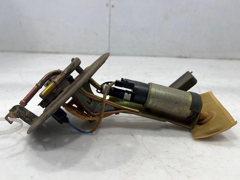 1999 2000 Honda CR-V Fuel Pump Assembly OEM 17040S10A10