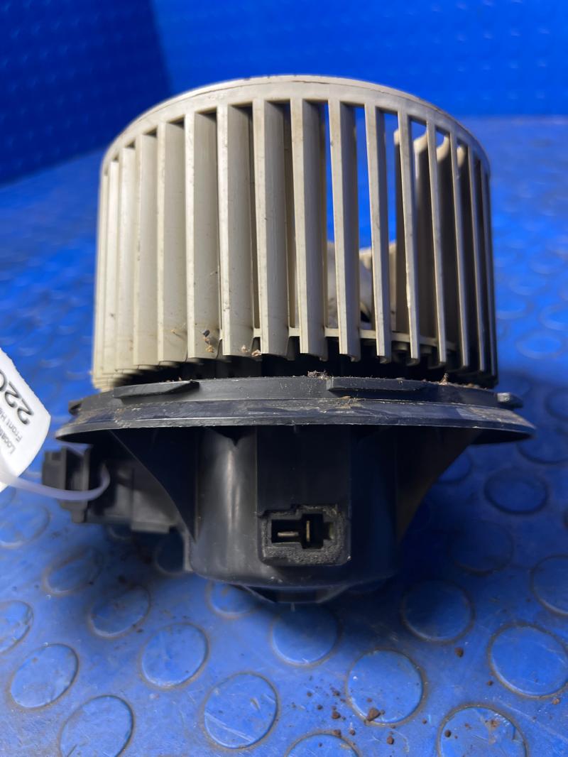 2008 Ford Expedition Blower Motor