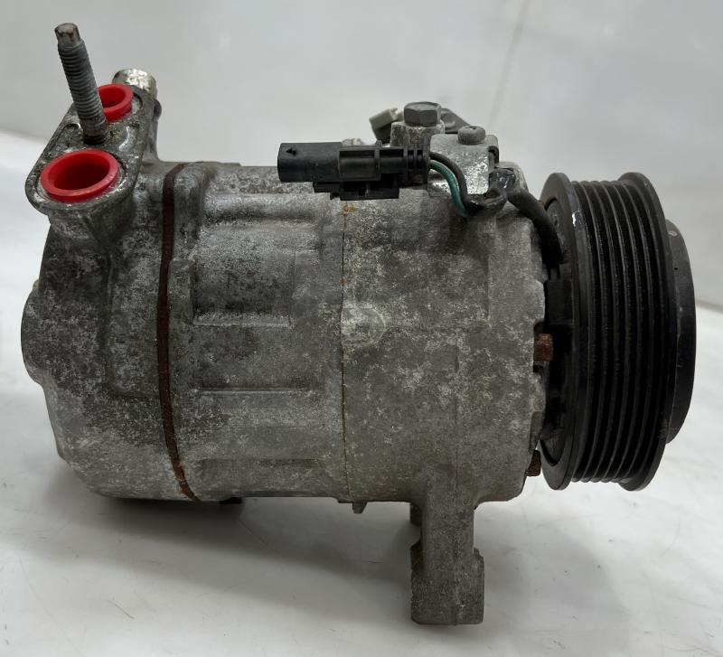2017 - 2022 GMC Acadia AC Compressor Assembly - with Rear AC OEM 84309304