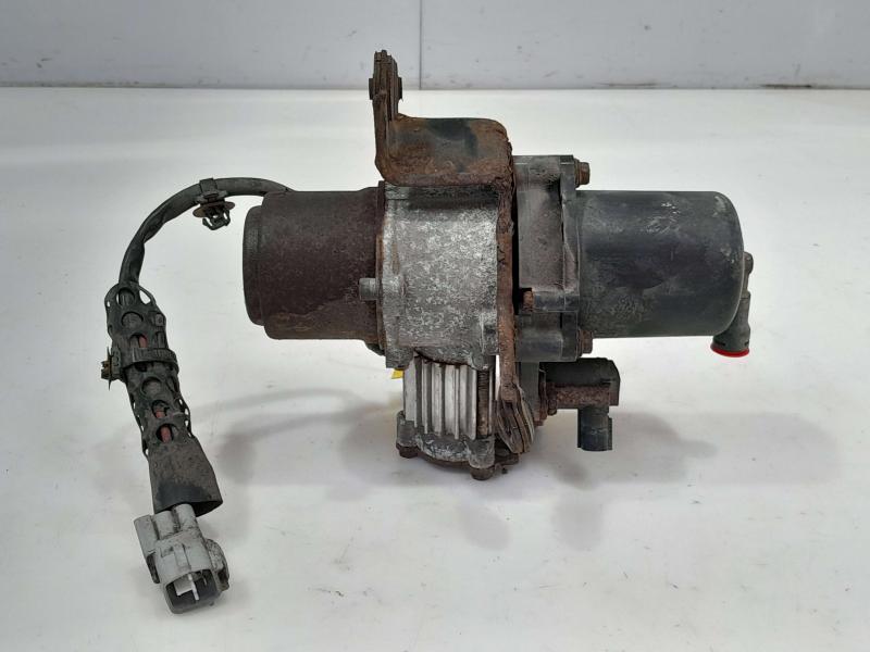 2008 - 2022 Toyota Sequoia Air Ride Suspension Compressor Assembly OEM 4891434021