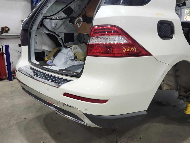 2012 Mercedes ML-Class Rear Bumper Assembly