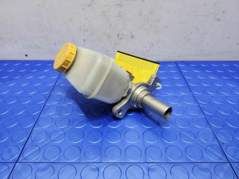 2015-2017 Subaru Outback Legacy 2.5L CVT Brake Master Cylinder Assembly OEM 26449FJ010