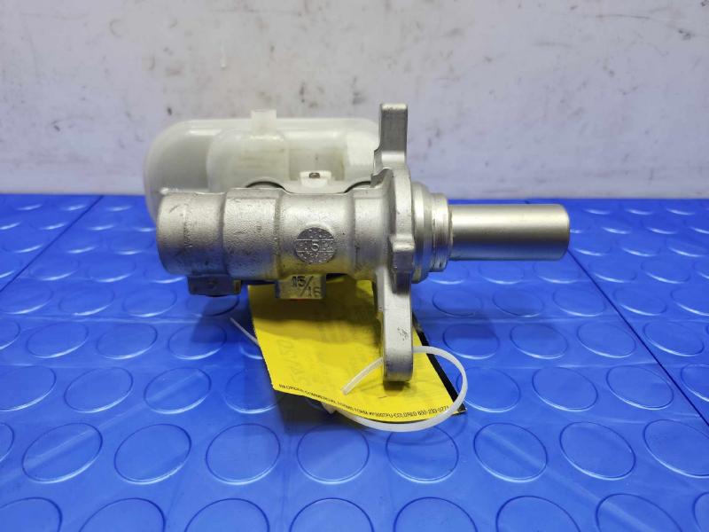 2015-2017 Subaru Outback Legacy 2.5L CVT Brake Master Cylinder Assembly OEM 26449FJ010