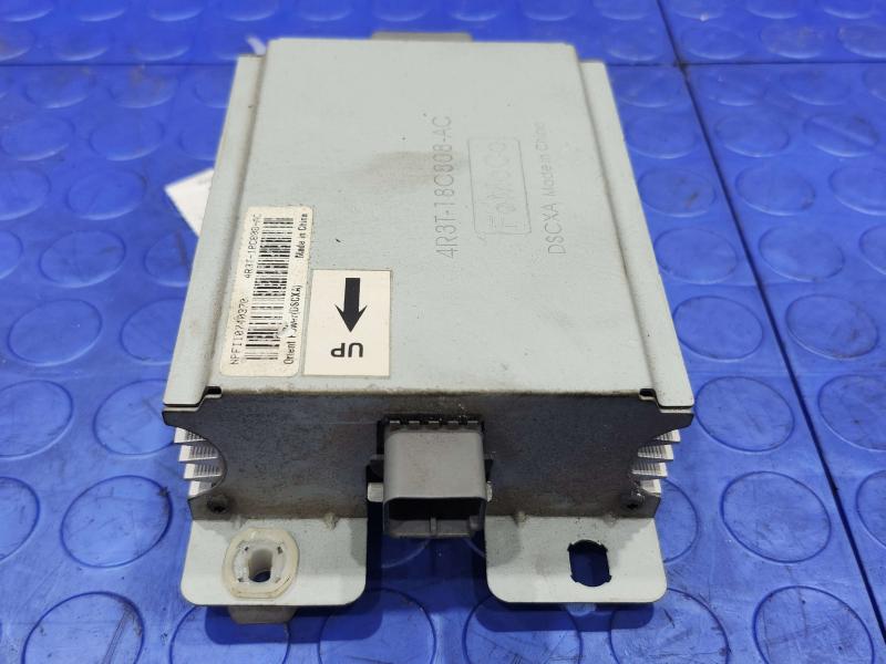 2005-2010 Ford Mustang Radio Amplifer Assembly Genuine OEM 4R3Z18B849AB