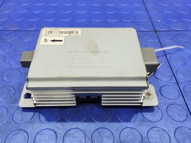2005-2010 Ford Mustang Radio Amplifer Assembly Genuine OEM 4R3Z18B849AB
