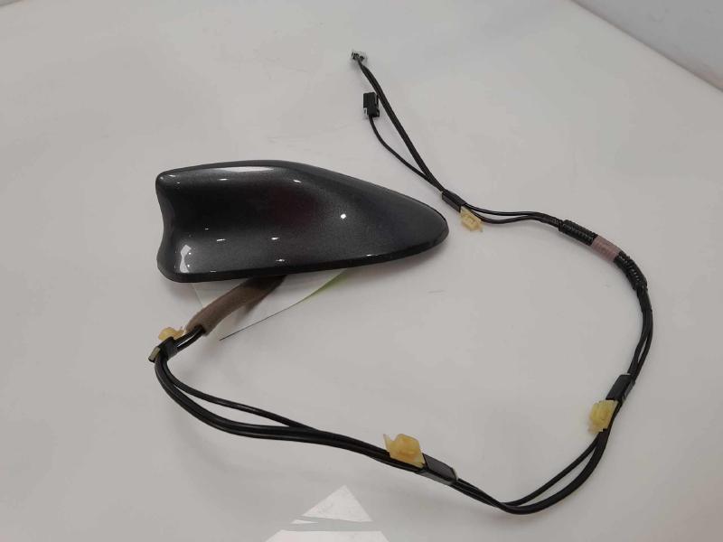 2022 Honda Insight Antenna
